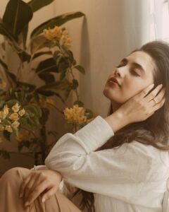 Priyanka Mohan Instagram - 🤎

📸 @vasanthphotography 
M&H @kalwon_beauty 
Styling @stay__slay