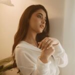 Priyanka Mohan Instagram - 🤎 📸 @vasanthphotography M&H @kalwon_beauty Styling @stay__slay