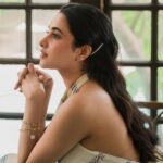 Priyanka Mohan Instagram - All that magic in the frame💫 Styled by @pallavi_85 @openhousestudio.in Outfit @shopverb Jewellery @mykreshya M&H @kalwon_beauty @puii_c_ammy 📸 @hunar.daga