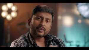 RJ Balaji Instagram - Enna paathu Commentary box’ai thaandi varuvaya nu yaaravudhu kaeta… This is what will happen 😃
What say @gauthamvasudevmenon Correctu thane?
Uncle, aunty, boys and girls… Watch and enjoy this #GoodDaySurprise @goodday_britannia

#surprisepack #gooddaysurprise #goodday #britanniagoodday #britannia