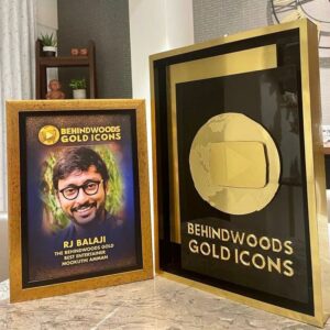 RJ Balaji Instagram - Best Entertainer Award for @mookuthiamman .! Consecutive second award
 after #LKG .!
This award is for my team’s hard work work and Dr. Ishari Ganesh’s trust in me!!!

Thank you Behindwoods and all you lovely people for the unbelievable love for #MookuthiAmman .! ❤️🙏