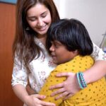 Raashi Khanna Instagram - My heart was touched and I think in some way I had the same effect on them. ♥️ This Christmas couldn’t have been merrier..! #bethemiracle that you are and spread the gift of love and joy in whatever little way that you can! Have a very #merrychristmas 🎄♥️