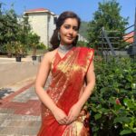 Raashi Khanna Instagram - Just checking in to ask if you are ok? Also, pictures from today, in Vizag. 😬 Sending you all some love 🤗♥️