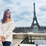 Raashi Khanna Instagram - State of mind : clouded with ♥️ #paris