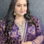Radha Instagram - ##veerasekar05#signature look of veerasekar Evergreen Artist#@radhanair_r mam wonderful makeover#@uper mom show #@zee tamil #beautyful and loving ##Radha mam such a beautiful artist... #reels#instamakeup#artist#evergreen#trendmood#chennaimakeupartist#celebrity#eyemakeup#reach#instablackandwhite#treandingreels#if u want same celebrity look for booking contact:9841218628... EVP Film City
