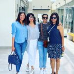 Ranjini Haridas Instagram - Always such fun catching up with this gang !!!❤️ @ms_rmartini @ashfana @thanujose #dubaidiaries #brunchcatchup #schooltonow #favouritegirls #beingus #gossipgirls #happiehippie #ranjiniharidas