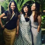 Ranjini Haridas Instagram - Happy people !!!😬 @ranjinijose @trinketsofmemories