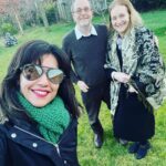 Ranjini Haridas Instagram - Geoff and June ..then and Now !!! time sure does fly but everything else felt exactly the same and that I guess is the beauty of some bonds . #travelbackintime #nostalgia #memories #17years #unitedkingdom #lowestoft #17yearslater #ranjiniharidas