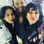 Ranjini Haridas Instagram – My magnetic babes !!!😬

 @ranjanimarti @b.menons @tribemama_marykali @ladyvalayil 

#magneticfieldsfestival #alsisar #rajasthan #weekendgetaway #madness