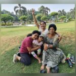 Rati Pandey Instagram - My ladies ❤❤❤❤ . . #ladiesday #outing #refreshing #fridayvibes #ladiesdayout #goodvibes #ratipandey #patnadiaries📓 #instapictures📷