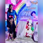 Rati Pandey Instagram - My little princess turns 3 this year...Wishing you all the happiness and love you deserve my little brattyyyy..love you❤️💖 @yashikaprincesss . . #buakibeti #yashika #ratipandey #maalovesyou #happybirthday #mysukoon #patnabeats #familytime❤️ #blueaesthetic #unconditionallove💕 #2022