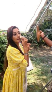 Rati Pandey Instagram - Hello my insta family!!!!😉
.
.
.
#ratipandeyreels #ratipandey #instareels #mainhoonna #funnyreels