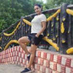 Rati Pandey Instagram - Time to go beast mode 😈🏃‍♀️ . . . #fitnessgirl #healthylife #ratipandey #réel #instarunners #paintitpurple #instafit #fitnessjourney
