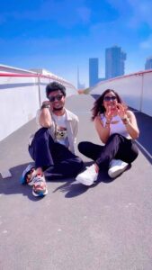 Raveena Daha Instagram - Nadakuma nenaicheneee… nadandhuruchiiiii nadandhuruchiii🙈😍😍🖤🖤

Unga kanukku Burj khalifa theridha ? 🙈 

#dubai #UAE #raveena #raveenadaha #mani #manichandra #MR