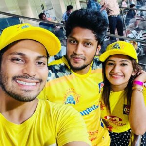 Raveena Daha Instagram - IPL celebration with my darlings 🥳❤️
One of the most funfilled day ever 🥳🥳🥳
#csk #yellowlove 💛
@im_raveena_daha @kuraishi_the_entertainer @samyuktha_shan @yashikaaannand