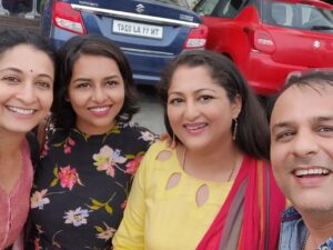 Rekha Krishnappa Instagram - Extended Family for ever❤️❤️

#deivamagal #deivamagal_team #meetuptime #meetup #suntv #suntvserial #suntvserialactress #suntvfansclub