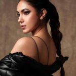 Ritu Varma Instagram - ♠️ Photography @kalyanyasaswi Makeup & Hair @makeuphairbyrahul Asst by @makeupbyfatimanishad Styling @aishwarya128