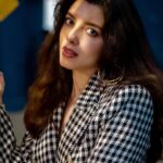 Riya Deepsi Instagram - Seeking myself in the midst of past, present and dreams ✨ #photooftheday#portrait#instagood#instagram#fashion#styling#look#explore#explorepage