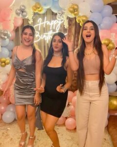Riya Sharma Instagram - Tb to my @ulkagupta ‘s birthdayyy 🤍🤍
Shame I don’t have any good pictures from that day apart from this 🥲

P.s. Cheers to these fun energetic souls and absolute cuties @ulkagupta @sumbul_touqeer @priyamallickofficial @nidhibhavsar_official @poojaa_singh_ @guptainji 🤍🤍

#blessedwiththebest #throwback #girlgang