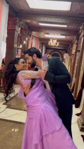 Rohit Suchanti Instagram - Surprise Surprise ❤️❤️ Aagyi romantic reel 🤩💕

#reel #rishmi