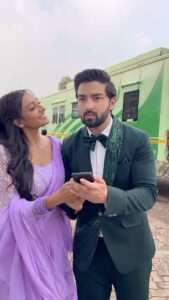 Rohit Suchanti Instagram - Yeh Apni Favourite Hai ❤️😂❤️
( Aur Sabki Bhi ) 🤪

#reels #funnyreels #rishmi