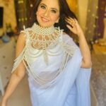 Roopal Tyagi Instagram - 👸 Pearl cape by @peterpan.trinkets #ootd #ad #collaboration #sareelooks #saree #white #pearl #uniquejewelry