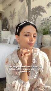 Roshni Chopra Instagram - IT WORKS 🤌🏽💯!! My dermat prescribed the Emolene cream - usually available at a pharmacy you need this if like me you are experiencing dry skin- especially in the winters ! It’s totally lightweight and works for my dry / sensitive skin like magic by hydrating it - did I mention it doesn’t leave an oily residue and costs rs 315! If you’re looking for an amazing #drugstore #beauty recommendation - THIS IS IT ! Thank me later 💕 

Disclaimer - am sharing personal experience and review please check with a dermat before incorporating this in your routine . 

#robeautywednesday #robeauty #rerecommends #beauty #drugstorebeauty