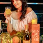 Roshni Chopra Instagram - Ad | At home parties with my favourite people made better with @Glenmorangie single malt Scotch Whisky - where the maximum city comes alive in good company and exceptional taste this is where memories are made ❤️🥃 Drink Responsibly. Not for viewing for people under 25 years. #DeliciousDesignProject #TryNow