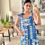 Roshni Chopra Instagram – Feeling Blue 💙 in the best way possible ✨if there’s one label to get this summer for those easy breezy feels its got to be  @soapandbasil 🤌🏽

#dress #ootd #rostyle #summeroutfit #summerstyle