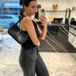 Roshni Chopra Instagram - Euro trip #capsulewardrobe 🧥🫶 👟@newbalance 574’s (on all looks) 👜 @balenciaga (on most looks ) Look 1 - Shorts @stradivarius Blazer- @massimodutti (men’s) Tank - @arketofficial Sunnies @jimmyfairly Look2 - Stripe tee - @arketofficial Jacket - @massimodutti Sunnies - @acnestudios Look 3 Pants - @mango Tee - @arketofficial Bag - @ysl Look 4 & 5 Skirt @mango Top @hm Cashmere knit @mango Trench - @burberry Look 6 Pants @hm Stripes cardi- @massimodutti Sunnies @jimmyfairly Look 7 Coords @shahinmannan Sunnies @acnestudios #rovive #rostyle #capsulewardrobe #holidaylook #europetravel #rowardrobe