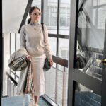 Roshni Chopra Instagram - Euro trip #capsulewardrobe 🧥🫶 👟@newbalance 574’s (on all looks) 👜 @balenciaga (on most looks ) Look 1 - Shorts @stradivarius Blazer- @massimodutti (men’s) Tank - @arketofficial Sunnies @jimmyfairly Look2 - Stripe tee - @arketofficial Jacket - @massimodutti Sunnies - @acnestudios Look 3 Pants - @mango Tee - @arketofficial Bag - @ysl Look 4 & 5 Skirt @mango Top @hm Cashmere knit @mango Trench - @burberry Look 6 Pants @hm Stripes cardi- @massimodutti Sunnies @jimmyfairly Look 7 Coords @shahinmannan Sunnies @acnestudios #rovive #rostyle #capsulewardrobe #holidaylook #europetravel #rowardrobe