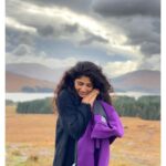 Roshni Prakash Instagram - Scotland : The Coorg of UK 💟 P.C : @suhas_anand @filmmaker9 ✨ Caption credit : @adnannayeem 😂 Glen Coe