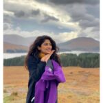 Roshni Prakash Instagram - Scotland : The Coorg of UK 💟 P.C : @suhas_anand @filmmaker9 ✨ Caption credit : @adnannayeem 😂 Glen Coe