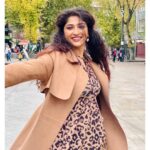 Roshni Prakash Instagram - And I think to myself, what a wonderful world. 🫶✨ London, United Kingdom