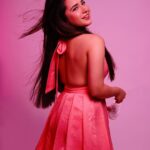 Roshni Walia Instagram - Be happy be kind 💖💗🔚