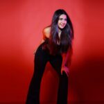 Roshni Walia Instagram - Too much television watchin got me chasing dreams! . . . . #post #ootd #fit #photoshoot #pose 🔚