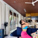 Roshni Walia Instagram - Eyes off you 💗🤍💗🔚 Goa
