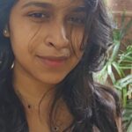 Sadhika Venugopal Instagram - I love my no makeup morning look 💞💞💞💞💞 Sunkissed 🌞☀️ A breeze is the gift of nature and it awakes your soul #feelingpositive #feelingalive #feelinggood #feelingmyself #reelitfeelit #reelsinstagram #reelkarofeelkaro #reelsindia #nomakeup #freehair SAJ Earth Resort - Kochi, Kerala