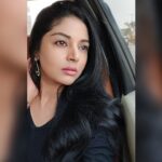 Sanam Shetty Instagram - Guess where I'm going? #happyweekend 🤘