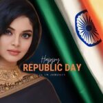 Sanam Shetty Instagram - Let's celebrate the diversity of our colorful nation.. with all our faiths, our languages & our cultures in harmony.. as ONE. Our INDIA 🇮🇳 #oneindia #happyrepublicday . . . . . . . . Image Edit @sanam_shetty_armyy David Pc @arvinthiyer Makeup @charithramarlechaa Jewellery @aaranyarentaljewellery Hair @subbha_hairstylist Drape @sareedrapebyvaishu