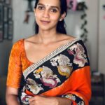Sanchana Natarajan Instagram - Your friendly neighbourhood aunty! 🌹