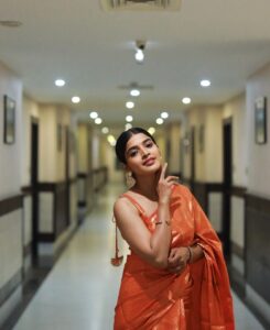 Sanchita Shetty Instagram - ❤️

PC : @travellingsouljour 📸 
Costume : @ajizz_fashion 

#sareelove #peace #joy #love #sanchita #sanchitashetty #spreadlovepositivity ❤️