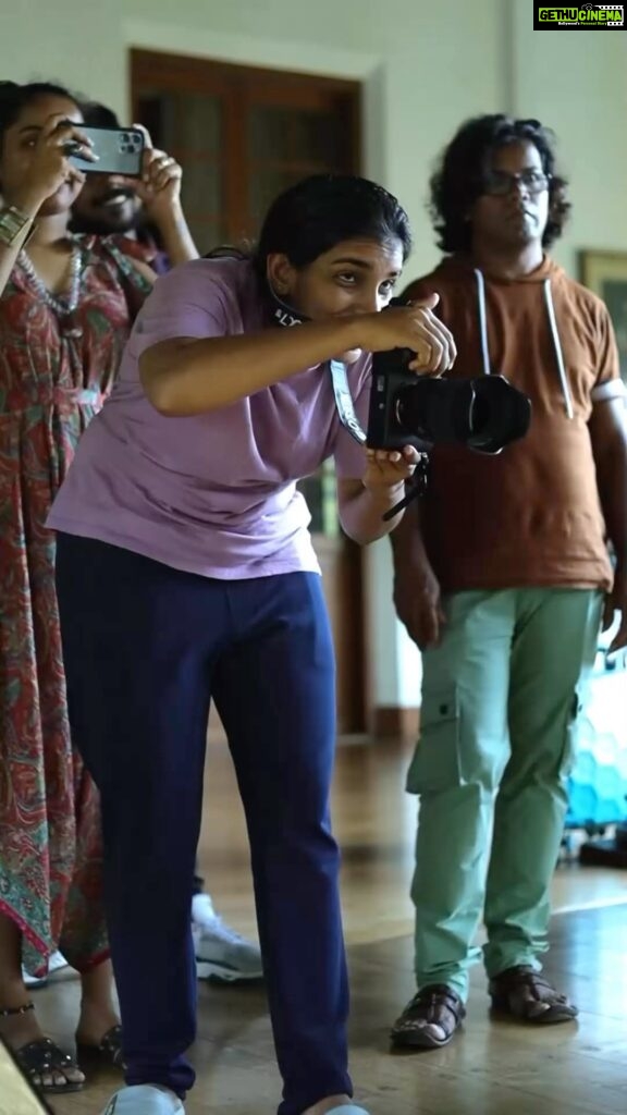 Sandra Thomas Instagram - Behind the scenes Photography @a_isography Styling @joe_elize_joy @styyledbyjoe Make up @vikas.vks.makeupartist Hair : @antony.k.x Styling assistant @_a.l.b.i.n @akshara_karimbil Make up assistant @nikhil_vks Saree @naithubysruthiprasanth Jewellery @kaya_online_ Kids outfit @awwawa__ Blouse construction @bandhan_my_boutique #behindthescene #behindthescenes #bts #filmmaking #film #filmmaker #photography #onset #cinematography #setlife #behindthecamera #photoshoot #shooting #filming #filmmakers #actor #videography #cinematographer #director #makingof #movie #canon #filmmakinglife #backstage #cinematic #videographer #directorofphotography #model #studio #cinematographers