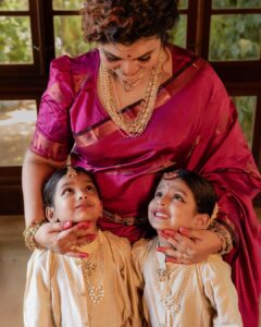 Sandra Thomas Instagram - They complete me 

Photography @a_isography
Styling @joe_elize_joy @styyledbyjoe
Make up @vikas.vks.makeupartist
Hair : @antony.k.x 
Styling assistant @_a.l.b.i.n @akshara_karimbil
Make up assistant @nikhil_vks
Saree @naithubysruthiprasanth
Jewellery @kaya_online_
Kids outfit @awwawa__
Blouse construction @bandhan_my_boutique

#motherhood #parenthood #thankakolusu #supernaturalfamily #gratitude #blessing #birthdaygirls