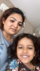 Sandra Thomas Instagram - സത്യത്തിൽനീ ആരാ ? #reels #reelsinstagram #instagram #trending #viral #explore #love #instagood #explorepage #tiktok #reelitfeelit #india #follow #photography #fyp #reel #instadaily #followforfollowback #reelsvideo #likeforlikes #like #fashion #memes #foryou #reelkarofeelkaro #music #o #insta #instagramreels #thankakolusu