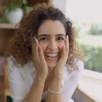 Sanya Malhotra Instagram - How to become an epic chataakedaar in the #ChatakNimboozChallenge: 🍋 Say ‘Chatak Nimbooz®️ Gatak Nimbooz®️’ 10 times clearly and as fast as you can 🍋 Use #ChatakNimboozChallenge 🍋 Tag & follow @nimboozindia Stand a chance to win exciting prizes 🎁🎁 #ChatakNimboozChallenge #ChatakNimboozGatakNimbooz #Reels #Challenge #ChallengeAccepted #tonguetwister #nimbooz #summer #collab