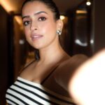 Sanya Malhotra Instagram - 🖤🤍🖤🤍 @natasha_mathias_ @shreejarajgopal 📸 @anandd___menon