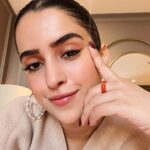 Sanya Malhotra Instagram - 🌸 ☕️ 🐈‍⬛👩‍👧 Turkey, Istanbul