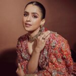 Sanya Malhotra Instagram - 🥀 • • • 📷 @mohitvaru 💄 @natasha_mathias_ 👗 @spacemuffin27