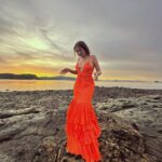 Sara Gurpal Instagram - #SaraKehndi Can you guess my favourite colour ?? @thessarasshop 🤍 The Naka Island, a Luxury Collection Resort & Spa, Phuket